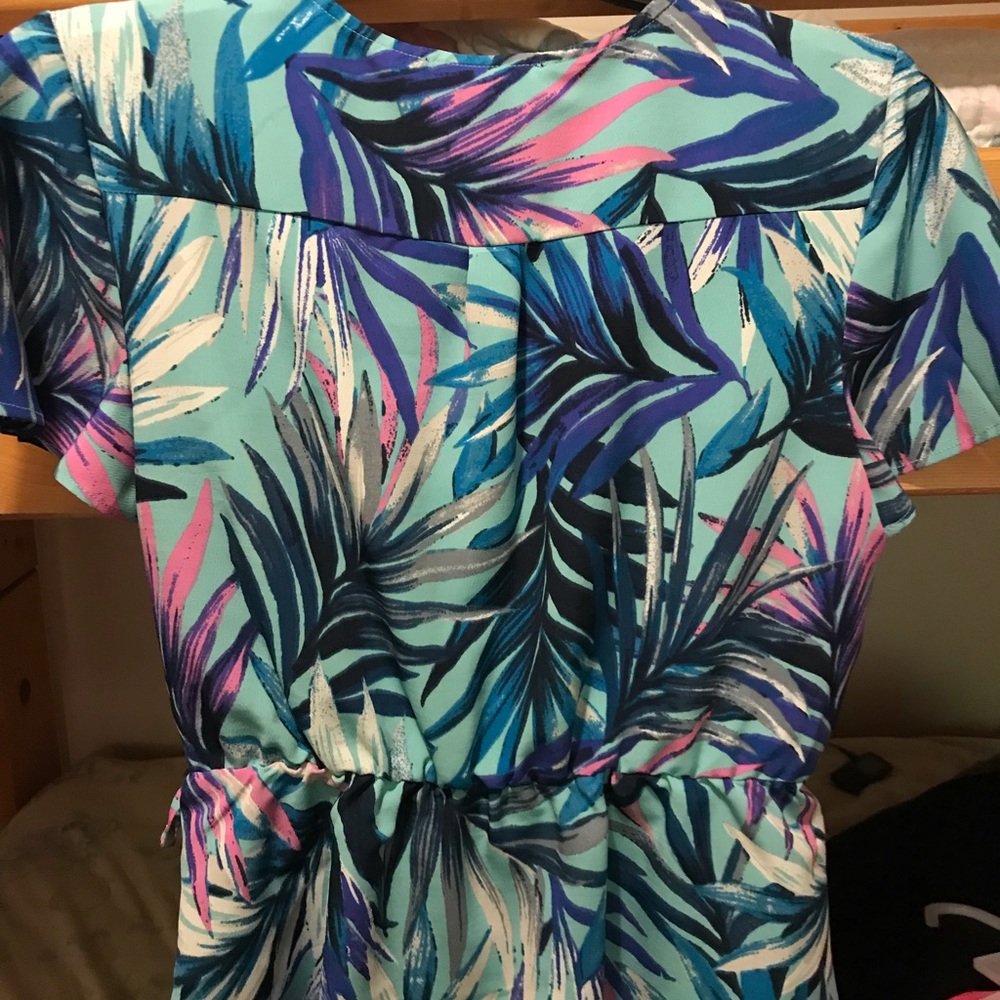 Shirt - Picture 3 of 3
